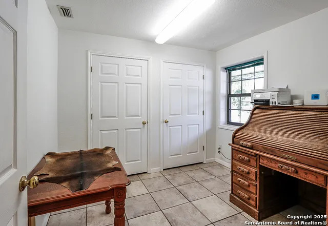 39 Oak Brackettville, TX 78832