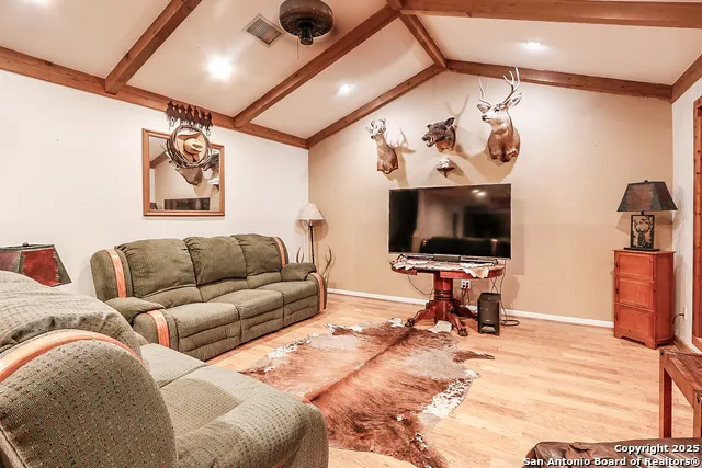 39 Oak Brackettville, TX 78832