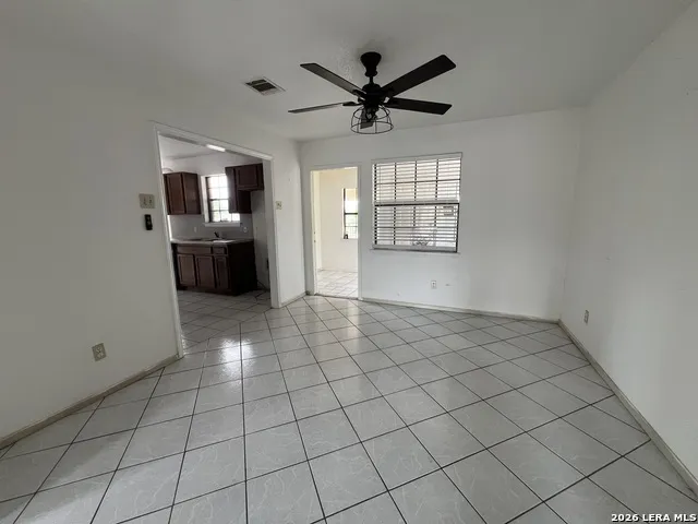 353 Eagle Ridge Floresville, TX 78114