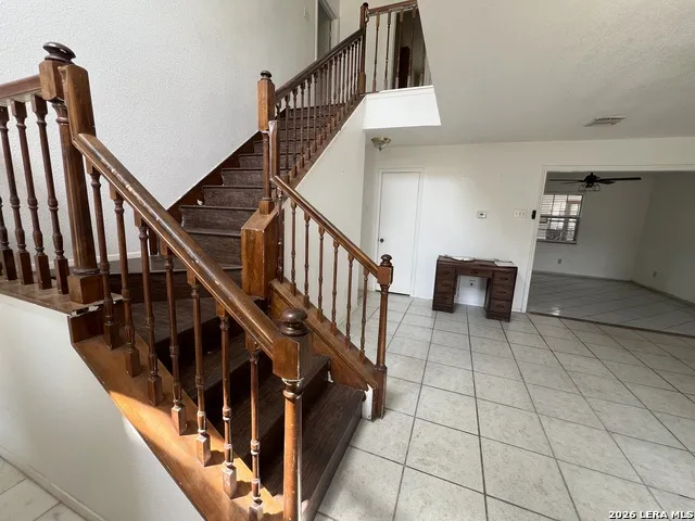 353 Eagle Ridge Floresville, TX 78114