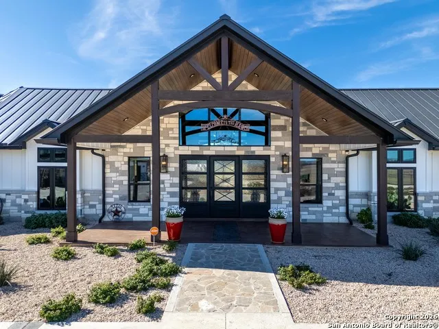 2021 Fm 3240 Bandera, TX 78003