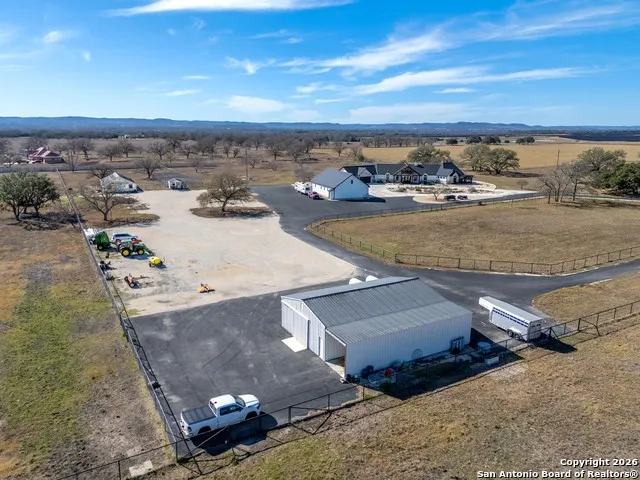 2021 Fm 3240 Bandera, TX 78003
