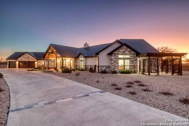 2021 Fm 3240 Bandera, TX 78003