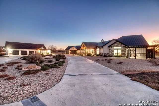 2021 Fm 3240 Bandera, TX 78003