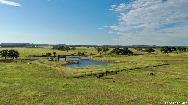 2021 Fm 3240 Bandera, TX 78003