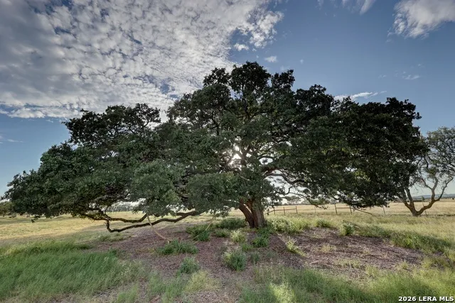 2021 Fm 3240 Bandera, TX 78003
