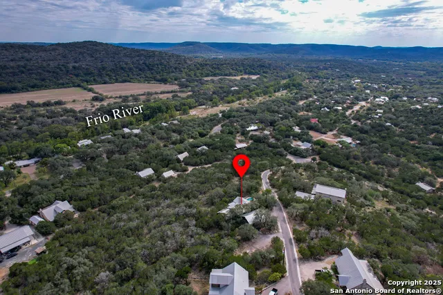 186 Cat Claw Mtn Concan, TX 78838