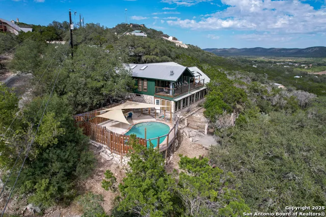 186 Cat Claw Mtn Concan, TX 78838