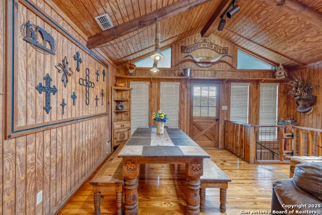 186 Cat Claw Mtn Concan, TX 78838