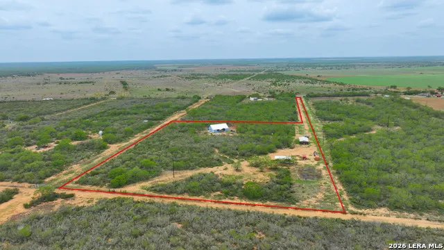 16763 Fm 1333 Charlotte, TX 78011