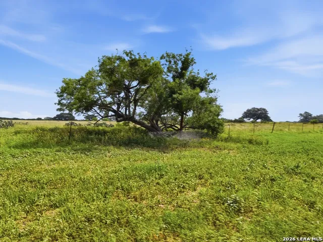 TBD CR 777 Devine, TX 78016