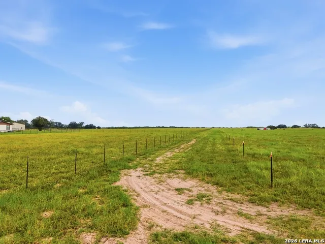 TBD CR 777 Devine, TX 78016