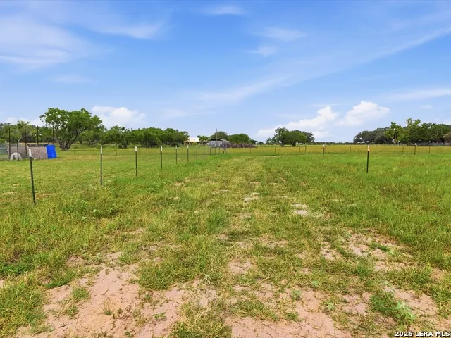 TBD CR 777 Devine, TX 78016