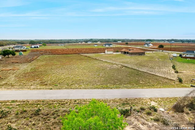 215 Mustang Ridge Natalia, TX 78059