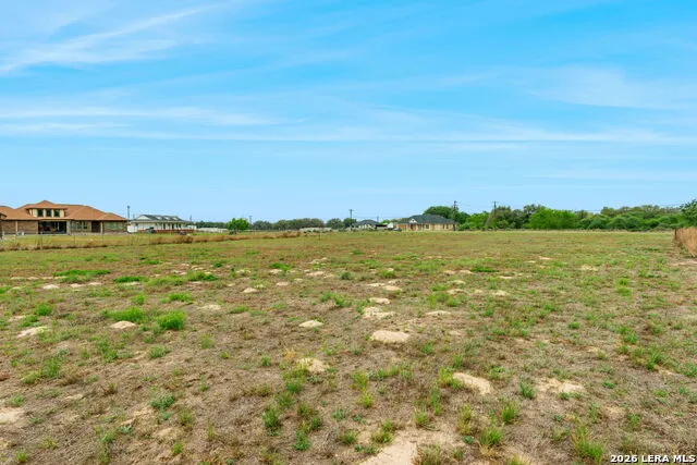 215 Mustang Ridge Natalia, TX 78059