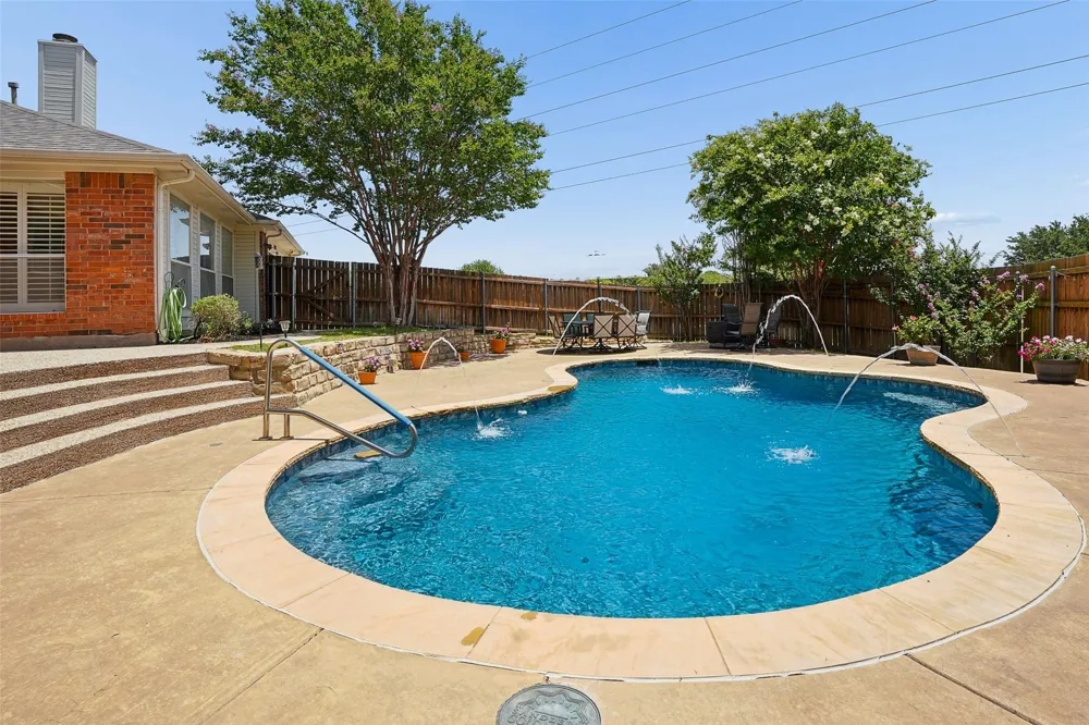 11917 Galleon Road Frisco, TX 75035