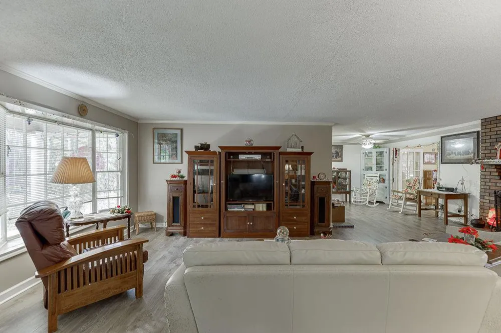 329 RIVERBEND DRIVE DRIVE Royston, GA 30662