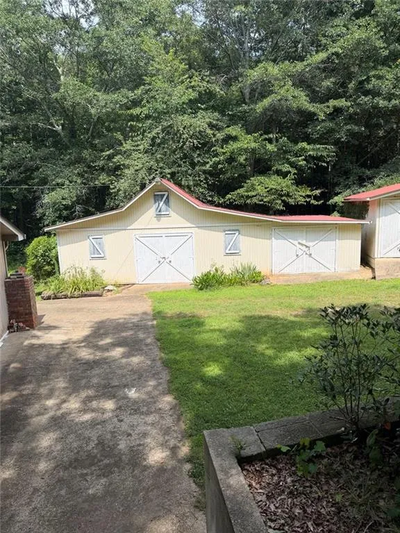 329 RIVERBEND DRIVE DRIVE Royston, GA 30662