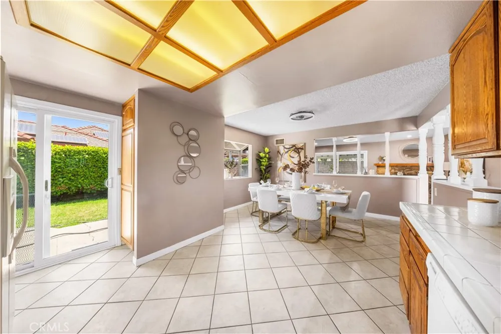 528 Essex Glendora, CA 91740