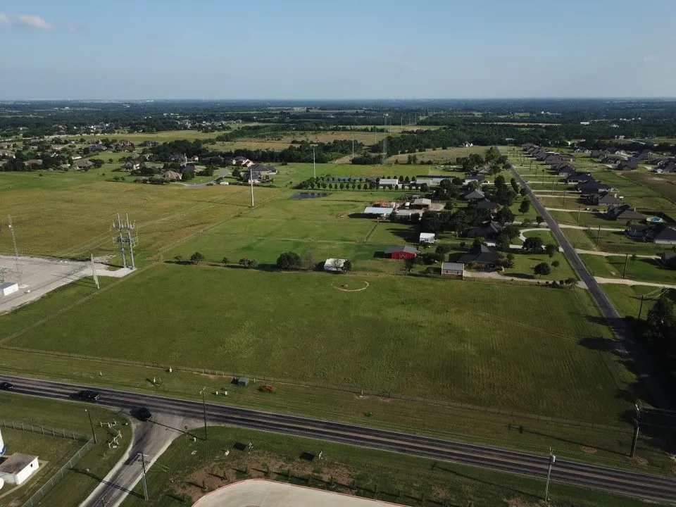 Fm 121 Van Alstyne, TX 75495