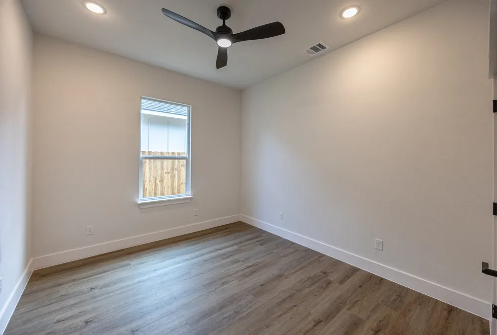2902 Hiawatha Trail Lake Worth, TX 76135