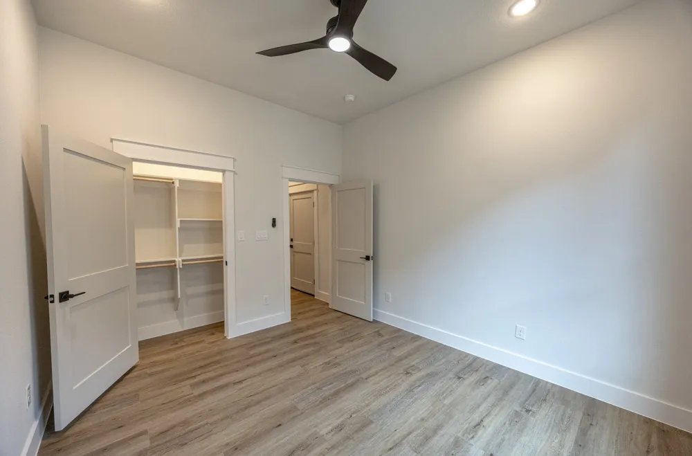 2902 Hiawatha Trail Lake Worth, TX 76135