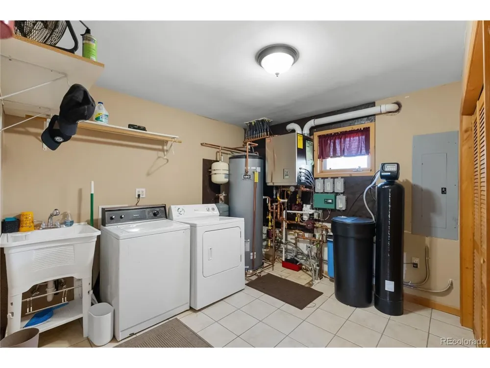 1400 Wild Bill Boulevard Westcliffe, CO 81252
