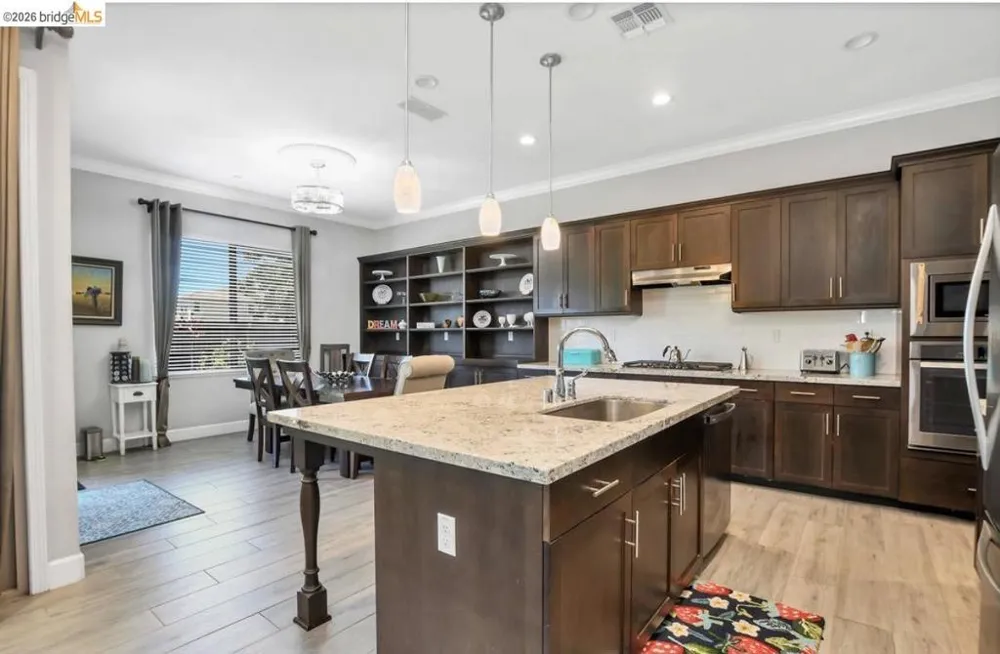 7295 Keyesport Way Discovery Bay, CA 94505