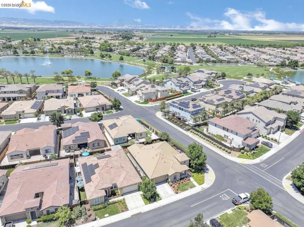 7295 Keyesport Way Discovery Bay, CA 94505