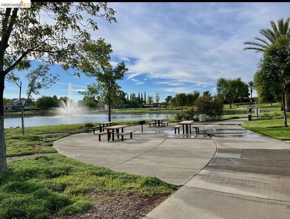 7295 Keyesport Way Discovery Bay, CA 94505