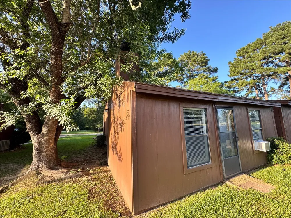 78 Westwood Drive W #TH3 Trinity, TX 75862