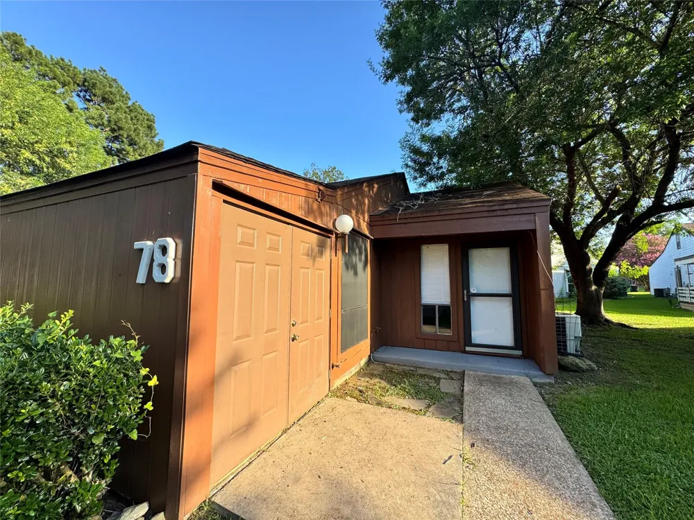 78 Westwood Drive W #TH3 Trinity, TX 75862