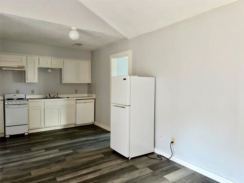 78 Westwood Drive W #TH3 Trinity, TX 75862