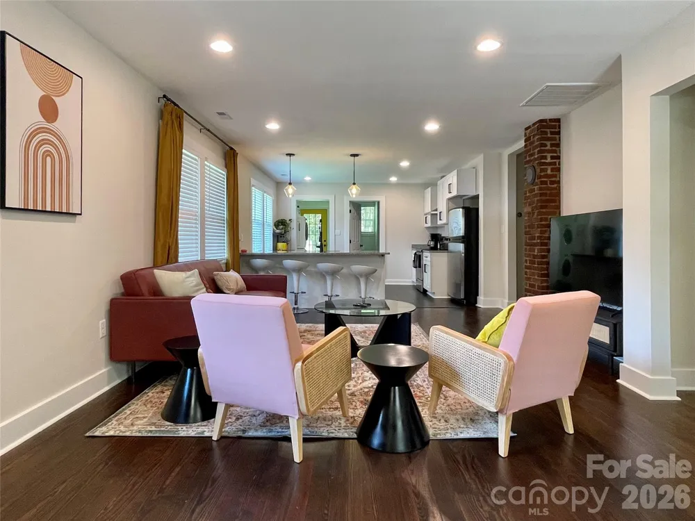 115 Powell Street Swannanoa, NC 28778