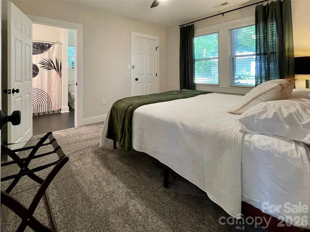 115 Powell Street Swannanoa, NC 28778