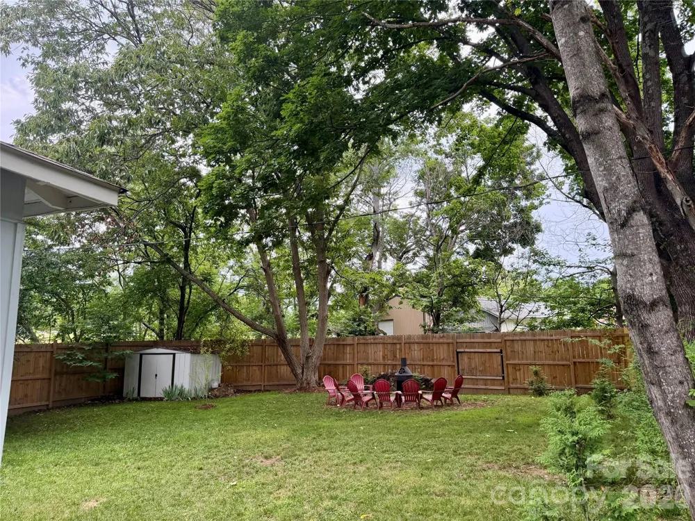 115 Powell Street Swannanoa, NC 28778