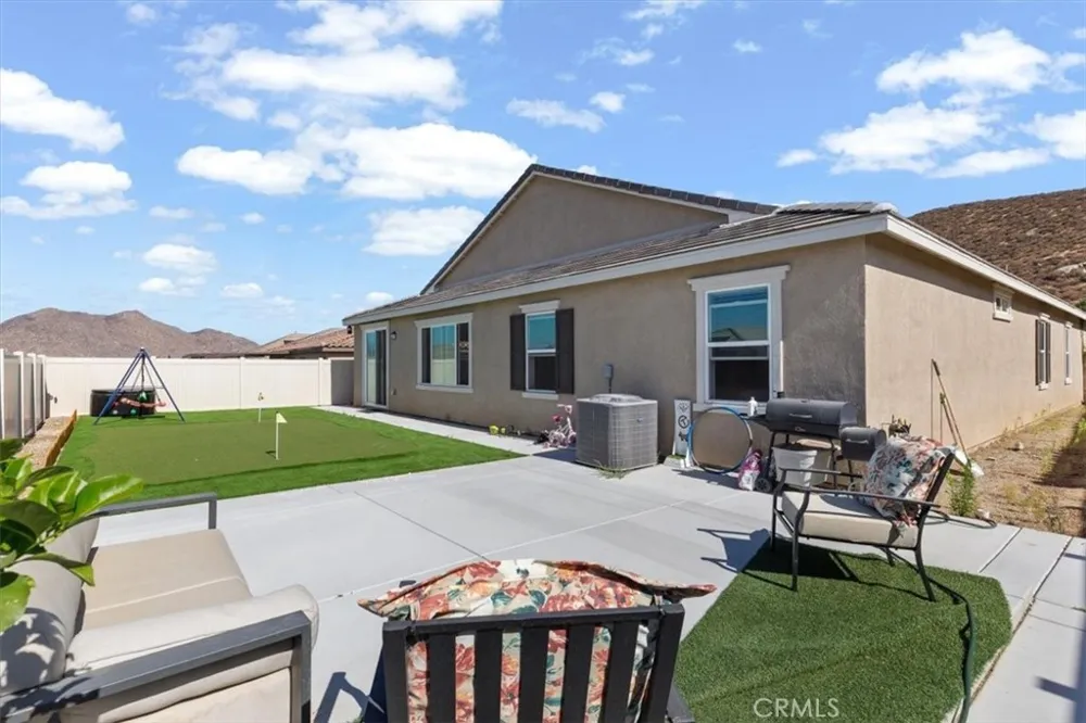 28308 Patches Menifee, CA 92585