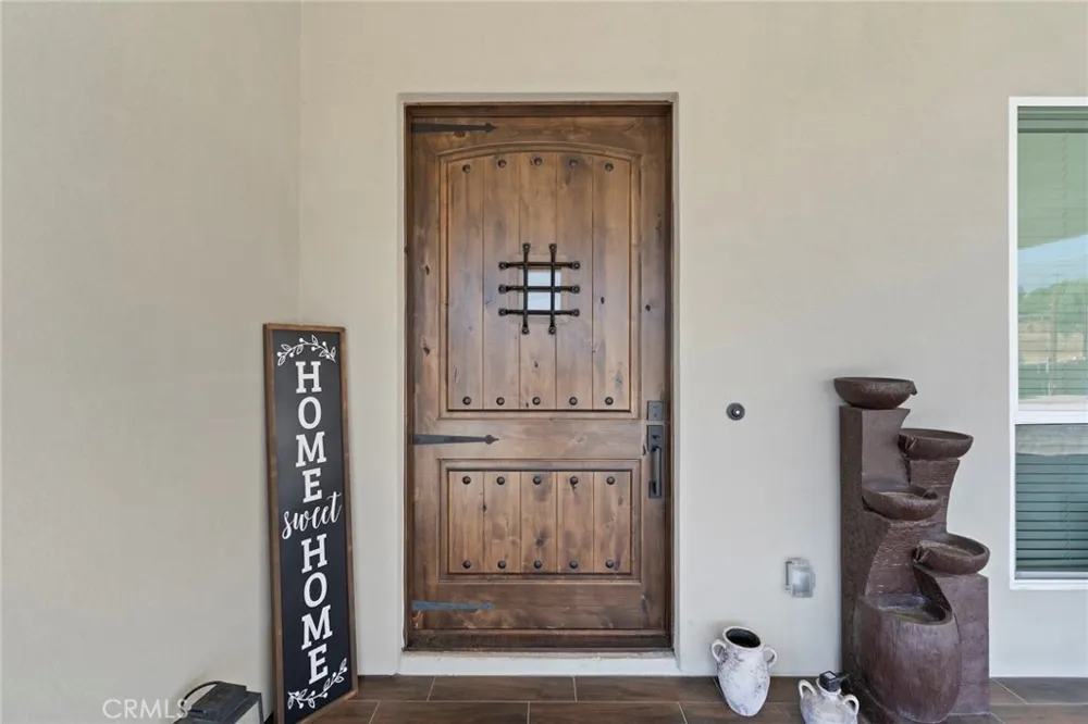 10313 Union Cherry Valley, CA 92223