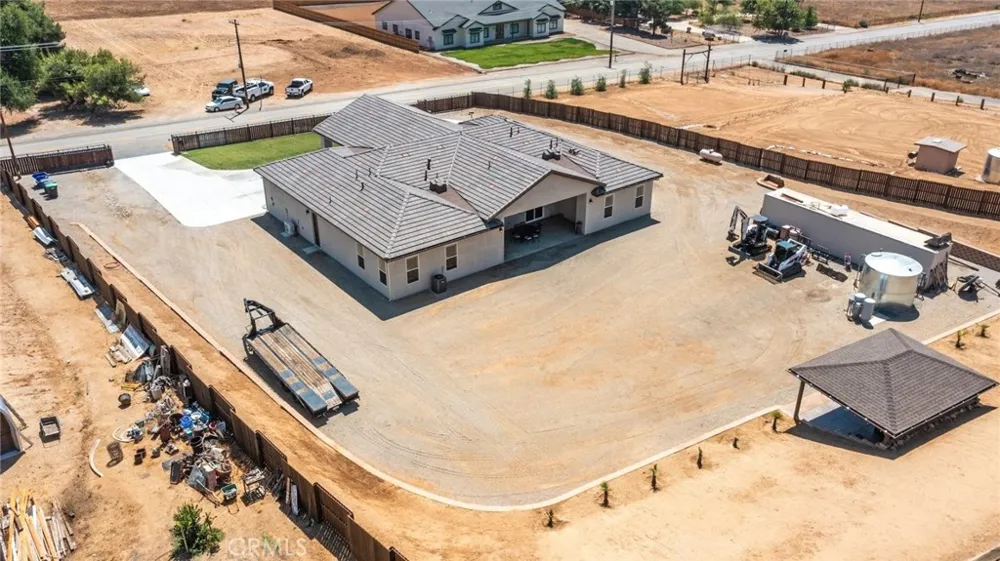10313 Union Cherry Valley, CA 92223