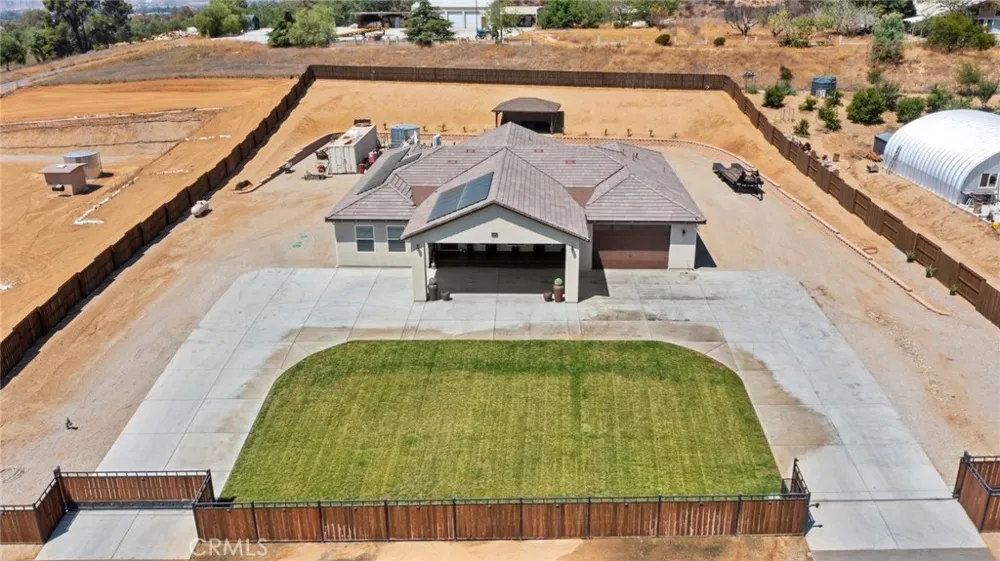 10313 Union Cherry Valley, CA 92223