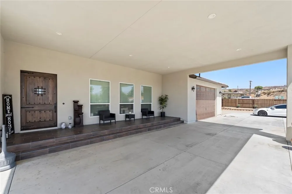 10313 Union Cherry Valley, CA 92223