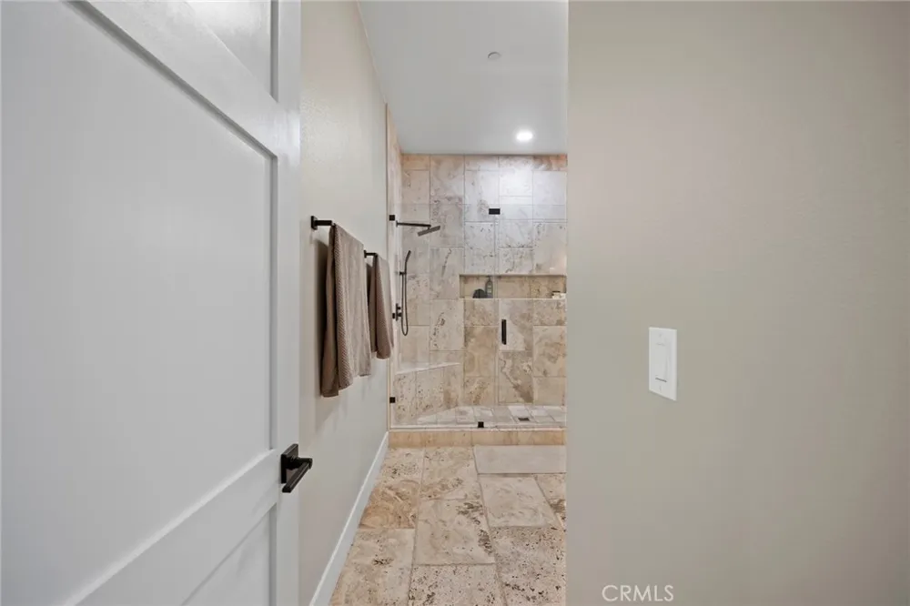 10313 Union Cherry Valley, CA 92223