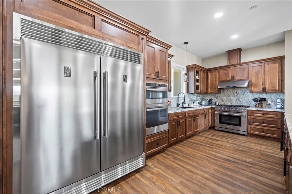 10313 Union Cherry Valley, CA 92223