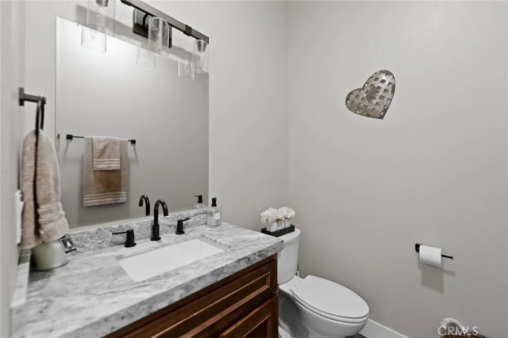 10313 Union Cherry Valley, CA 92223