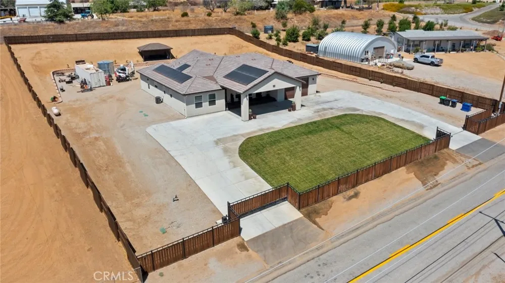 10313 Union Cherry Valley, CA 92223