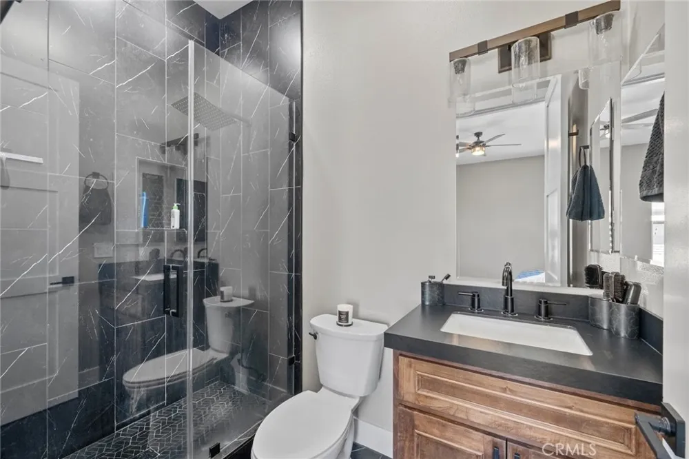 10313 Union Cherry Valley, CA 92223