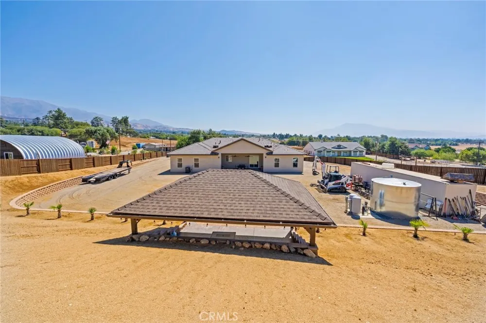 10313 Union Cherry Valley, CA 92223