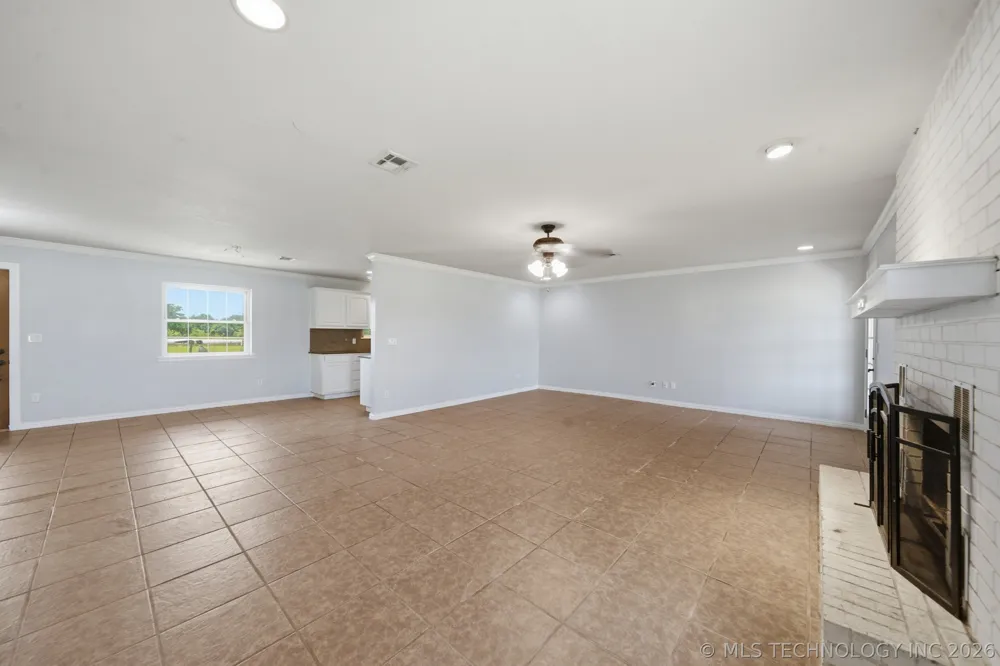 17608 161st EastAvenue Oologah, OK 74053