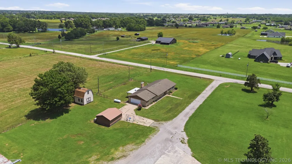 17608 161st EastAvenue Oologah, OK 74053