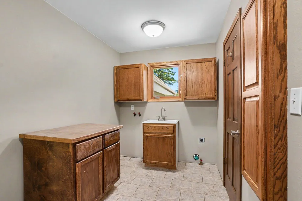 4761 E Arrowhead Drive Oronoko Charter Township, MI 49103